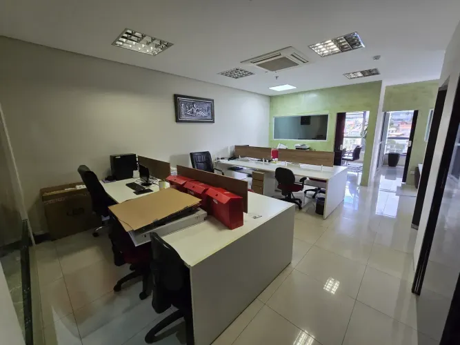 Sala mobiliado para locação no Alpha Offices em Alphaville Barueri - SP.