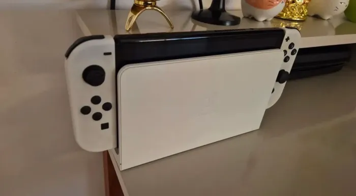Nintendo Switch oled Desbloqueado completo.