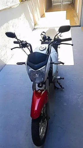 150 zerada, aceito troca 250 cilindrada