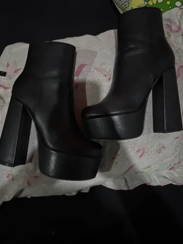 Bota de 15 cm