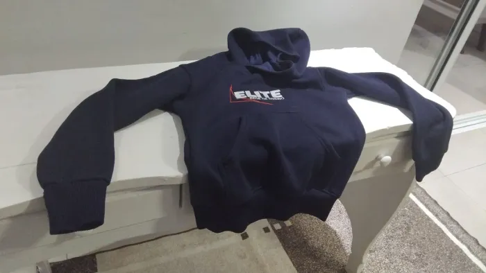 Moleton com capuz colégio Elite tamanho 12