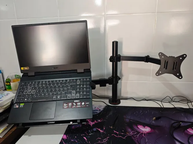 Suporte de monito e notebook