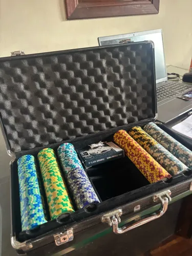 Maleta de Poker 300 fichas - Monte Carlo