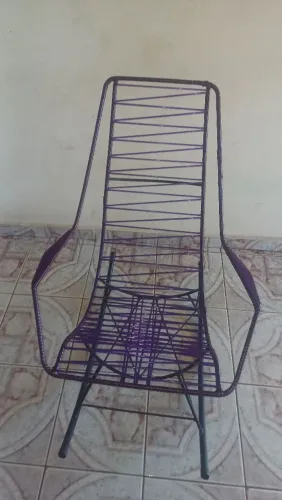 cadeira de balanço no preso ...