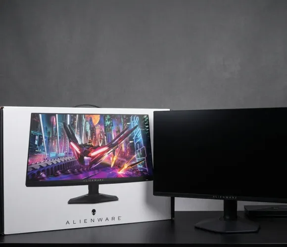 Troco / Vendo Alienware 360Hz na Garantia! 