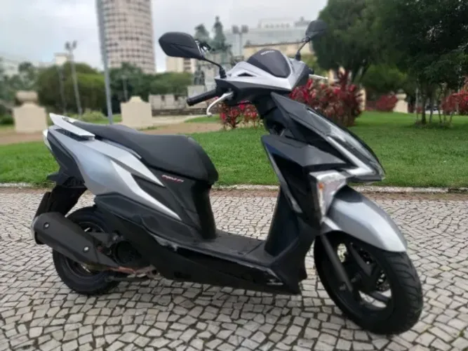 Honda Elite 125 (Muito Nova) Financio em até 48x. Cartão de Crédito em 21x
