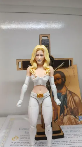 Marvel legends Emma frost (com capa de pano e de plástico)