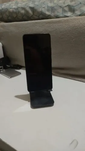 POCO X3 GT em ótimo estado de conservação semi-novo