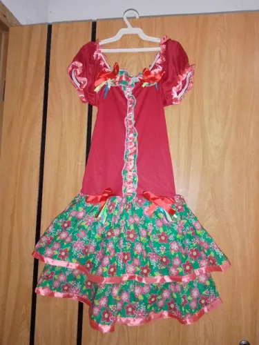 VESTIDO DE CAIPIRA FLORIDO INFANTIL