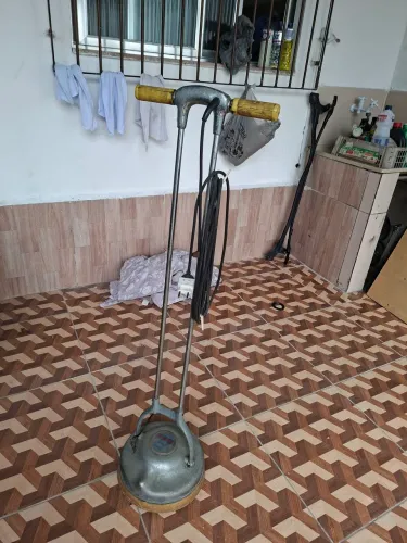Enceradeira ARNO antiga