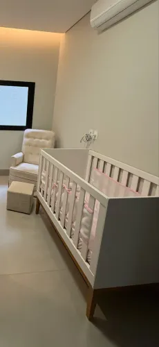 Berço infantil seminovo - desmontado