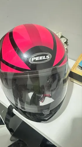 Capacete peels 62