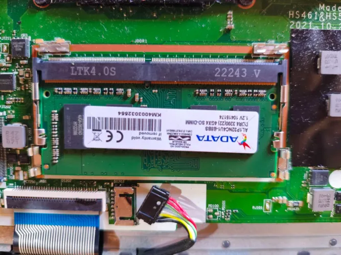 Memória RAM ADATA 4GB DDR4 3200MHz SO-DIMM - Notebook
