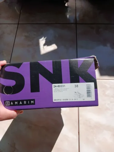 Vendo este sapato esta seme novo