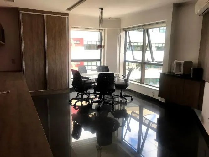EXCELENTE OPORTUNIDADE DE SALA COMERCIAL NO JARDIM ESPLANADA