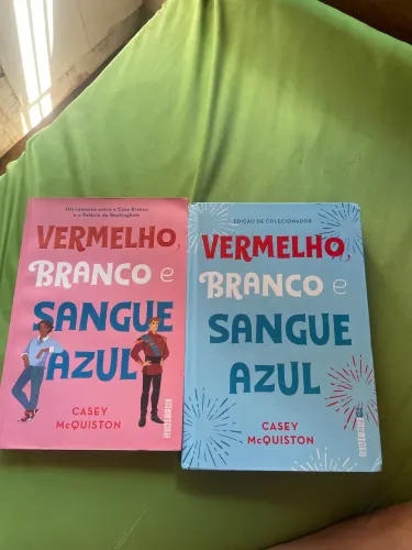 Lote livro vermelho branco sangue azul colecionador e capa comum