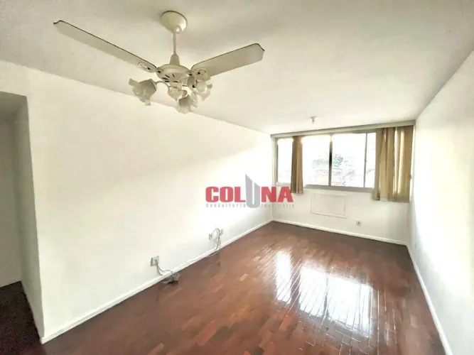 Apartamento com 1 quarto para alugar, 65 m² por R$ 1.800 + taxas/mês - Santa Rosa - Niteró