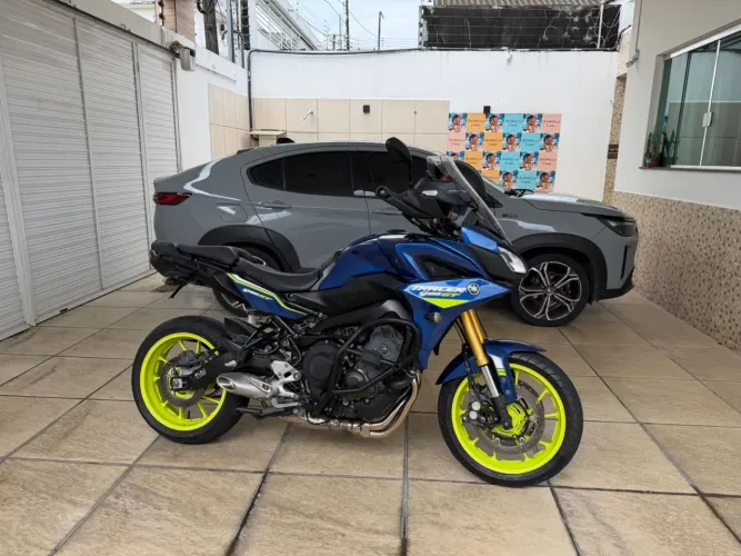 Tracer 900 GT