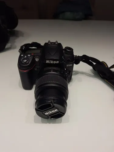 MÁQUINA FOTOGRÁFICA PROFISSIONAL