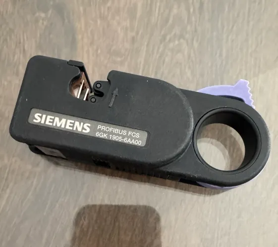 Decapador Cabo Profibus 6 8Mm 6Gk19056Aa00 Siemens