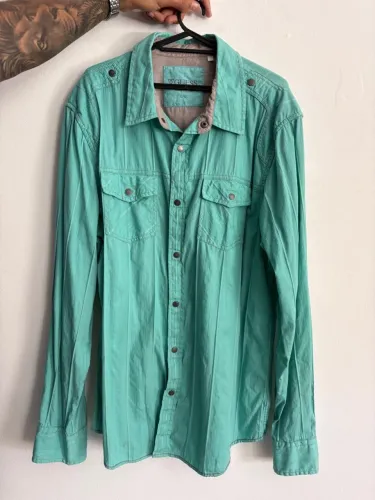 Blusa social Guess 