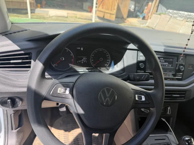 Volkswagen Polo Track 1.0 Flex 12V 5P 2024
