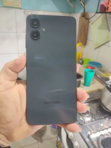 Galaxy a 06 128 funcionando perfeitamente valor 270