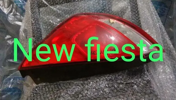 Lanterna New fiesta