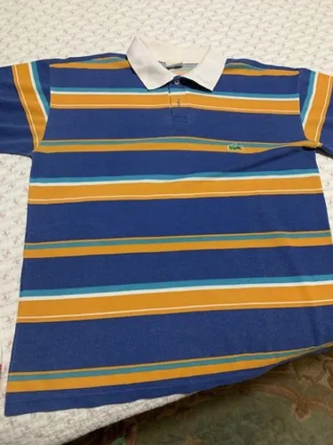 Camisas de grife originais usadas