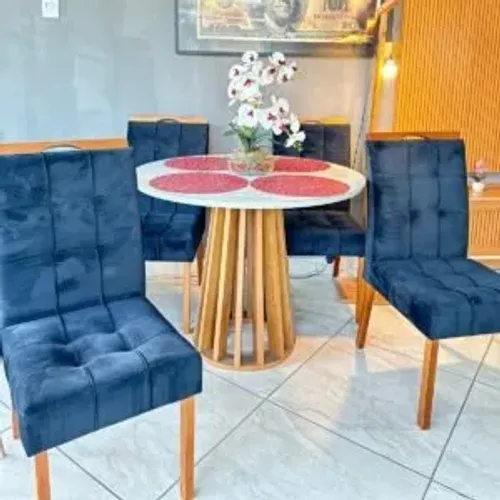 sala mesa jantar redonda com 4 cadeiras