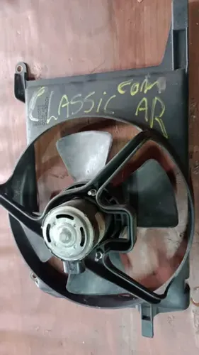 Ventoinha com defletor Corsa Clássic.