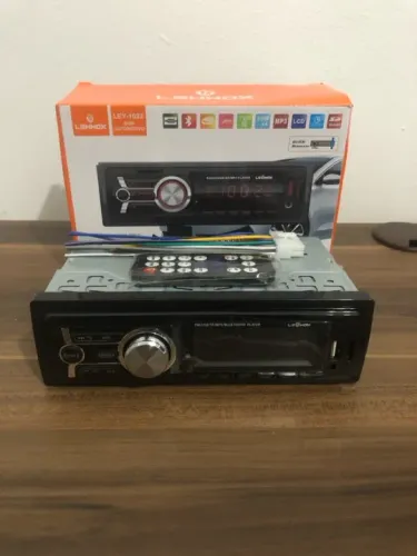 Toca cd com bluetooth e USB novo na caixa com controle e manual 
