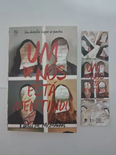 Um de Nós Está Mentindo - Livro