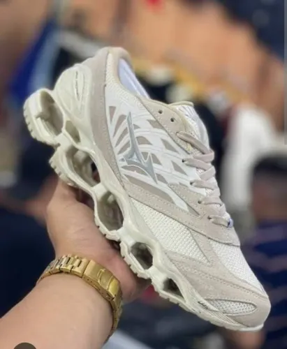 Tênis Mizuno Prophecy LS areia ? promoção