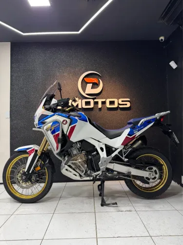 CRF 1100L ÁFRICA TWIN ES - 2021 - 7 mil km