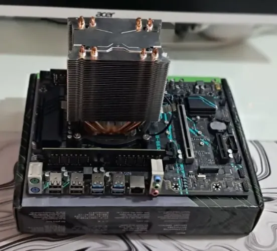 Placa mae B9 + 2680V4 + memo 2 x 8 + Air cooler (Novos) Leiam o anuncio