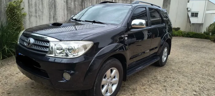 Toyota Hilux SW4 SRV D4-d 4X4 3.0 TDI Dies. AUT 2011