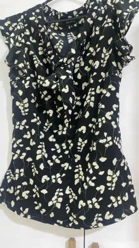 Blusa feminina floral