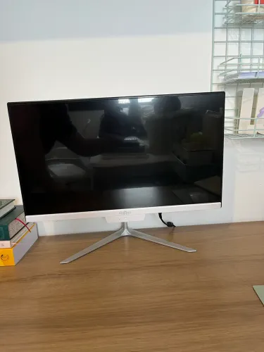 PC All in One Processador I5 Tela 21,5"