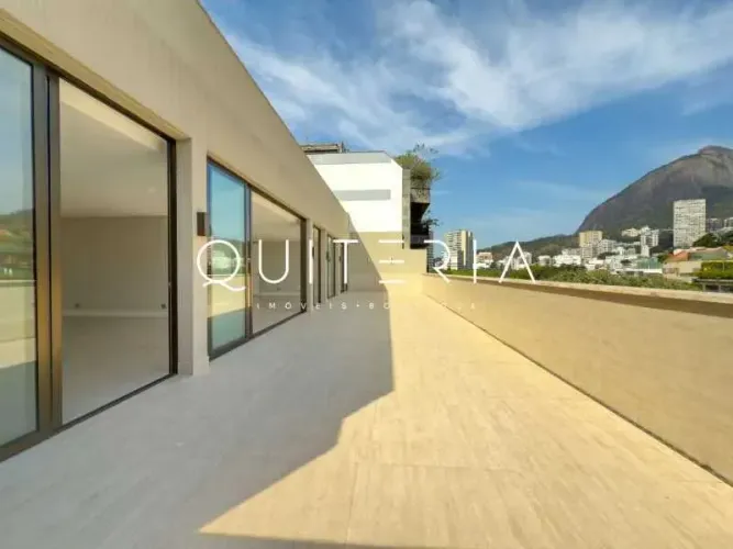 Cobertura de Luxo Linear Reformada no Leblon com 460m² 4 Suítes 2 Vagas Portaria 24hs