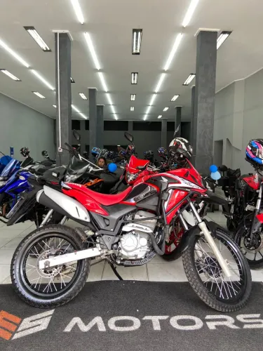 Linda!! XRE 300 RALLY ABS FLEX 27km! Financiamento até 48X // cartões até 24X