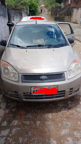 Ford Fiesta Sedan 1.0 8V Flex 4P 2009