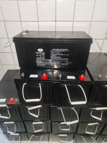 Bateria GEL 200 Ah Semi Nova