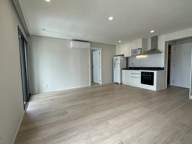 Apartamento para locação com 70m2 com 2 dormitórios (suíte) Pinheiros - São Paulo - SP