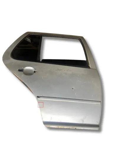 Porta traseira direita Golf Sapão 2000 á 2013 