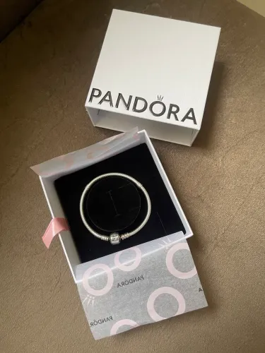 Vendo pulseira Pandora original n° 17