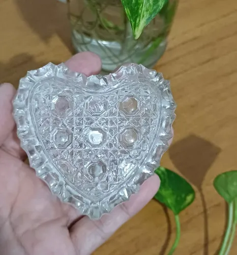 Cristal mauá, porta joia.coração, déc.80/90, item de coleção, excelente estado
