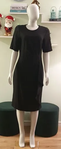 Vestido Preto Risca de Giz com Detalhe Drapeado - P. A Concept