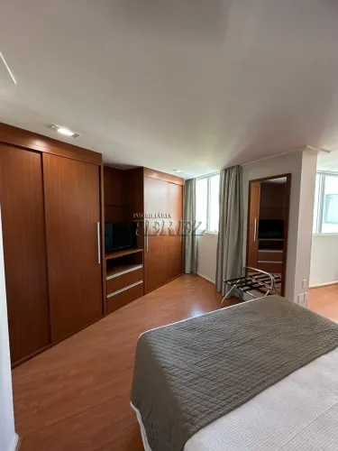 Flat à venda no Boulevard Hotel no centro de Londrina