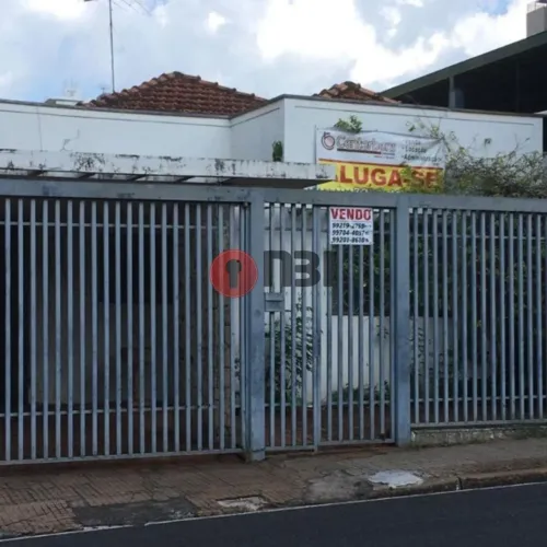 6 DORMITORIOS 3 BANHEIROS 1 SALA 1 COZINHA OTIMA LOCALIZAÇÃO